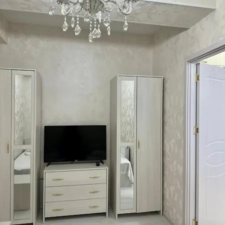 Den House Apartment Tbilisi Exterior photo