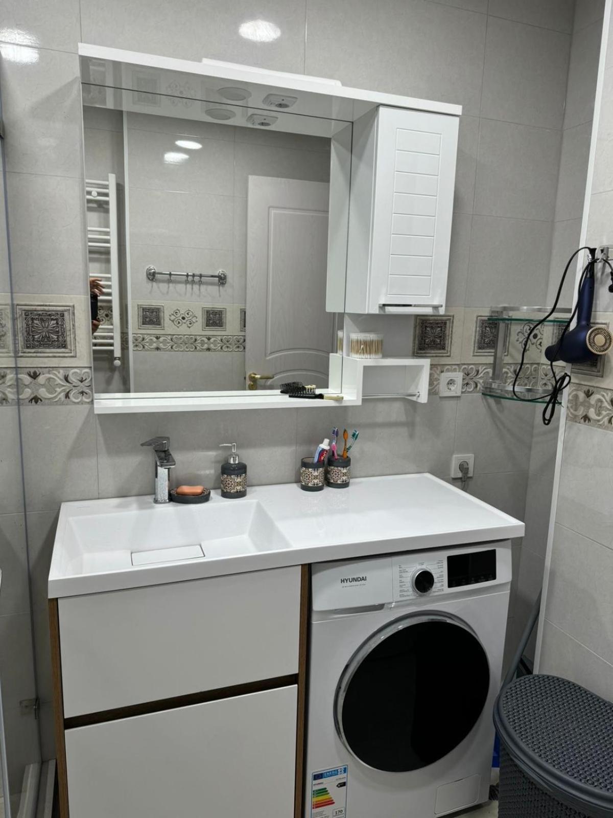 Den House * Tbilisi